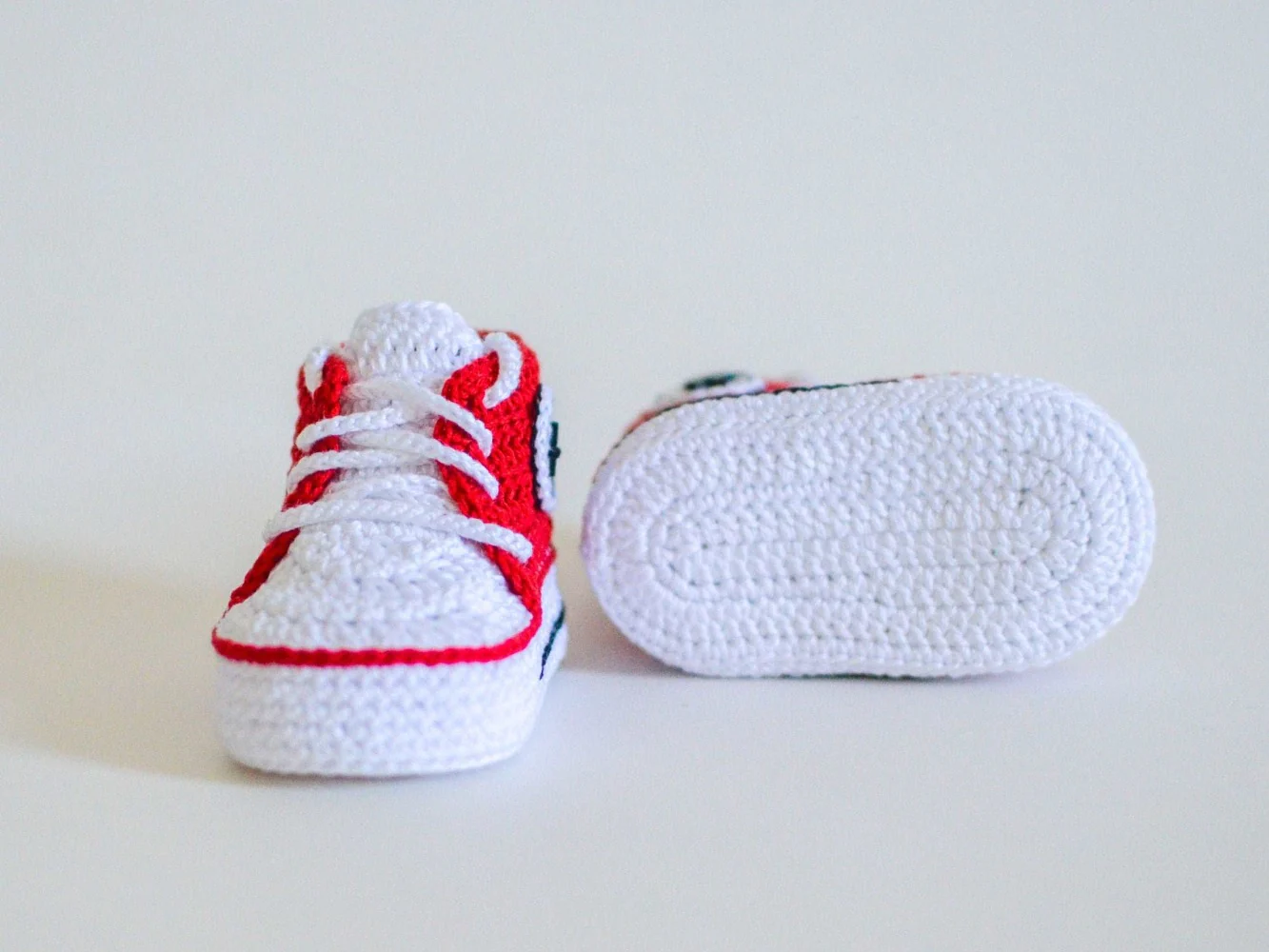 baby sneakers of crochet