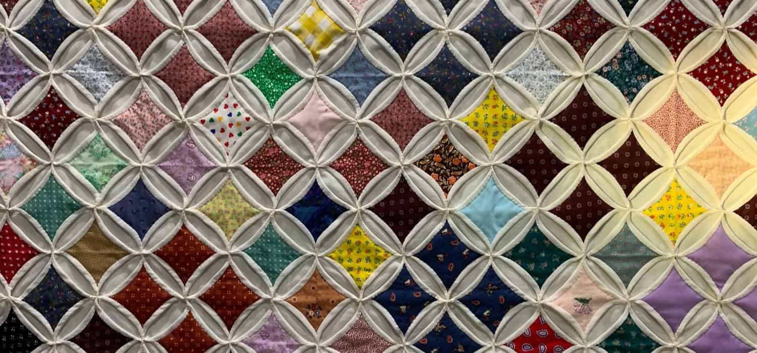 selecting quilt